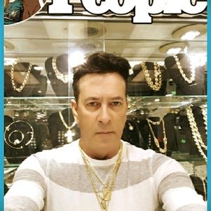 Meet your Posher, Tony